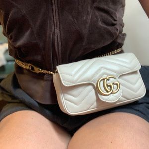Gucci Marmont Matelassé Super Mini GG